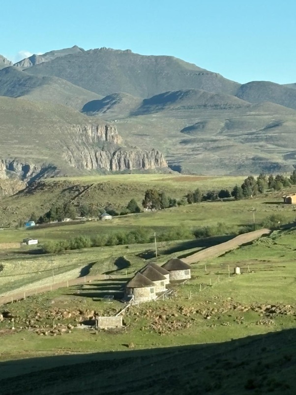 Maletsunyane Gardens Lodge Exterior